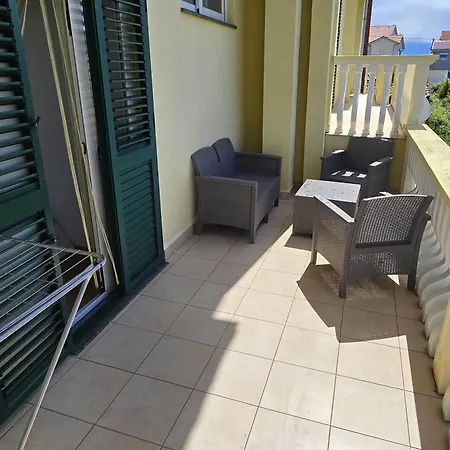 Apartament With Swimming Pool Bibinje, Zadar - 6121 Bibinje