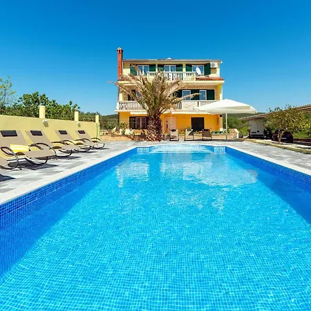 With Swimming Pool Bibinje, Zadar - 6121 بيبينيا